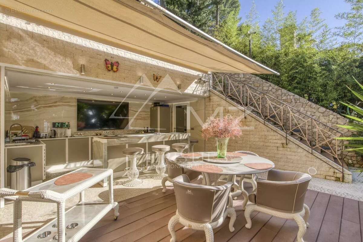 Maison à SAINT-JEAN-CAP-FERRAT