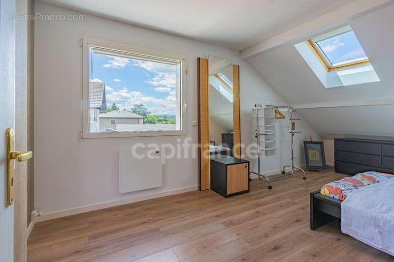À 5 minutes de la Suisse – Villa de charme avec studio indépendant et vue exceptionnelle - photo 9