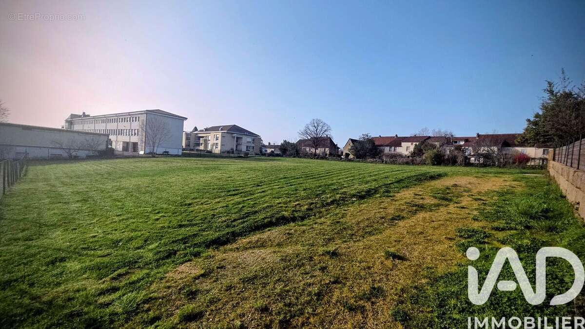 Photo 6 - Terrain à LACAPELLE-MARIVAL