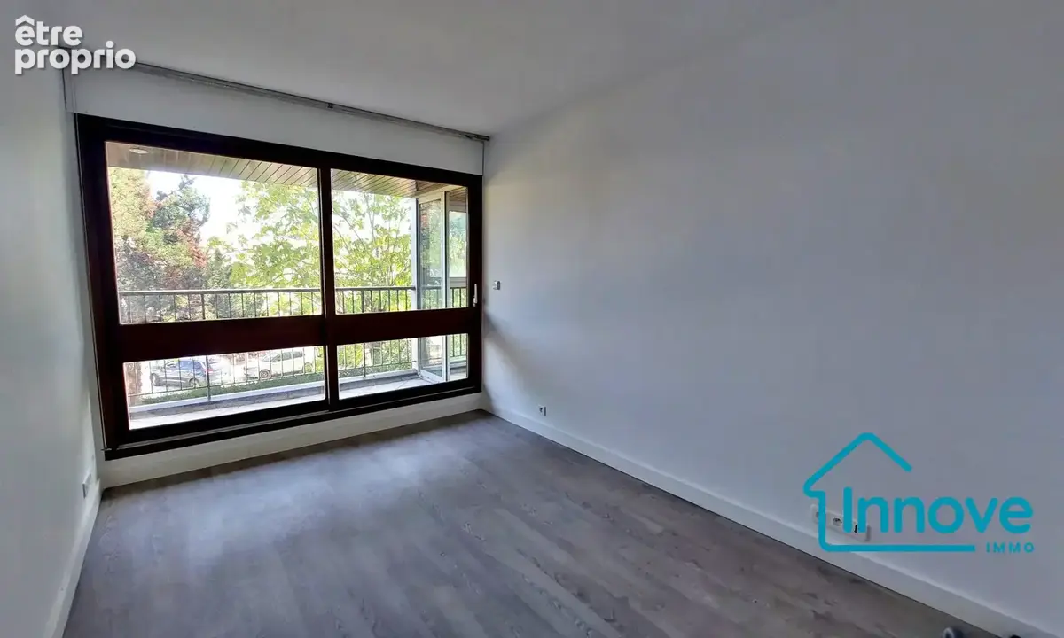 Appartement 5 pièces 112 m² à vendre à Rocquencourt (78150) - photo 7
