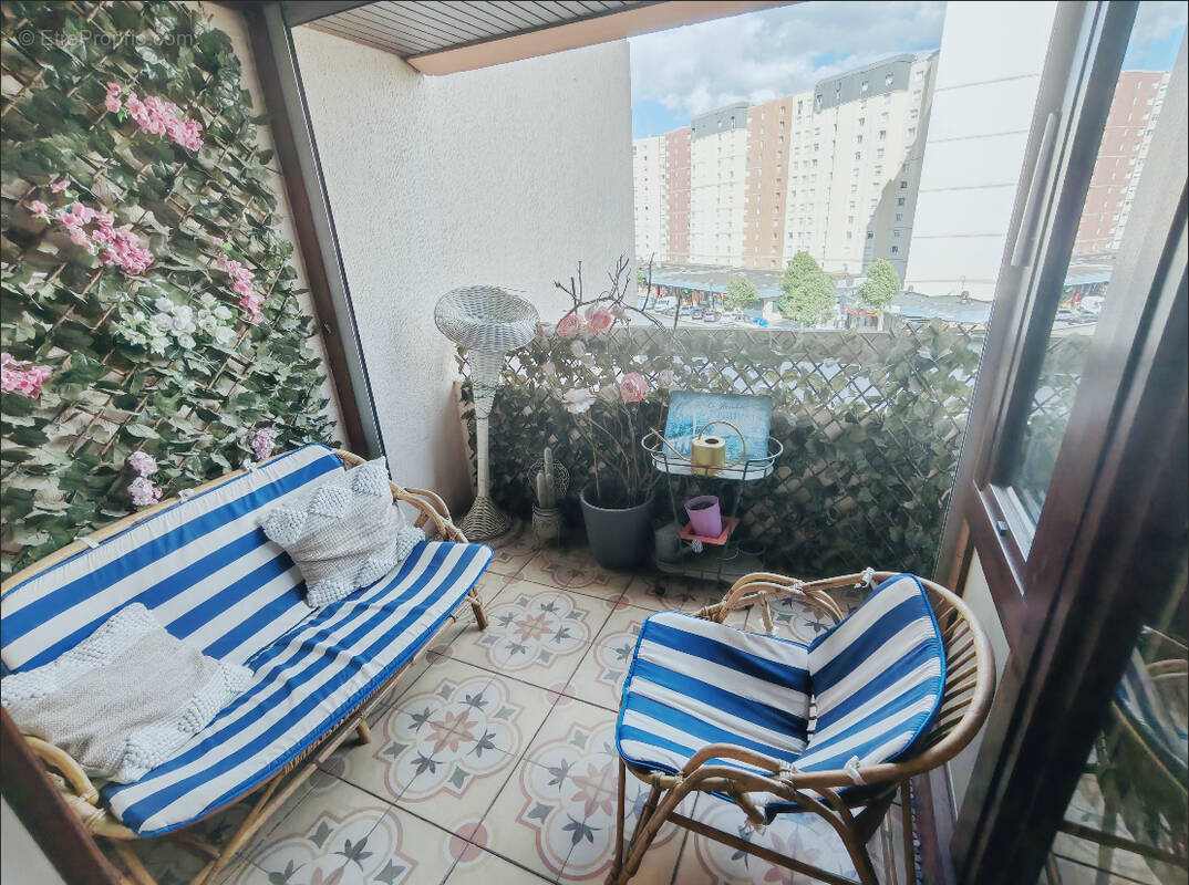 Appartement à CHELLES