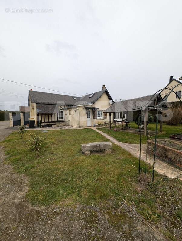 PXL_20250310_123329256 - Maison à SAINT-SAENS