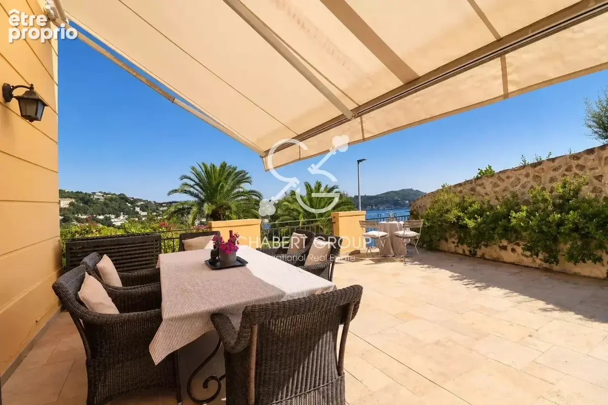 Villefranche-sur-mer – appartement – 4 pièces – 85 m² – terrasse de 95 m² – studio indépendant de 33 m² - garage - photo 3