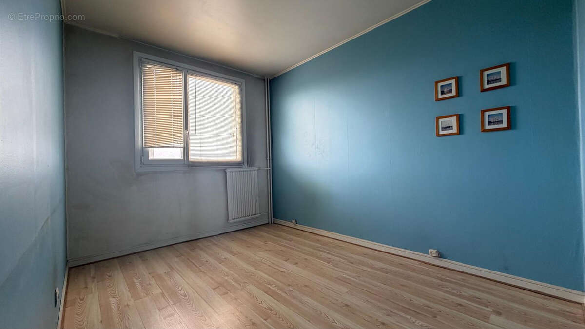 Appartement à LIVRY-GARGAN