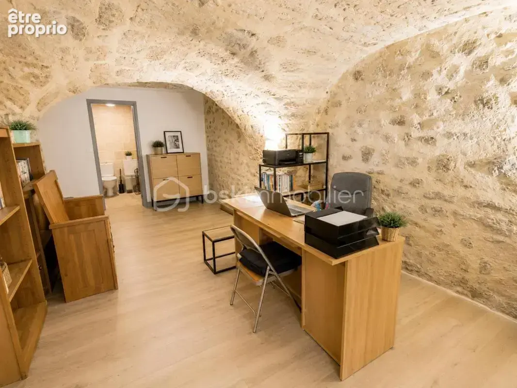 appartement et local commercial - photo 9