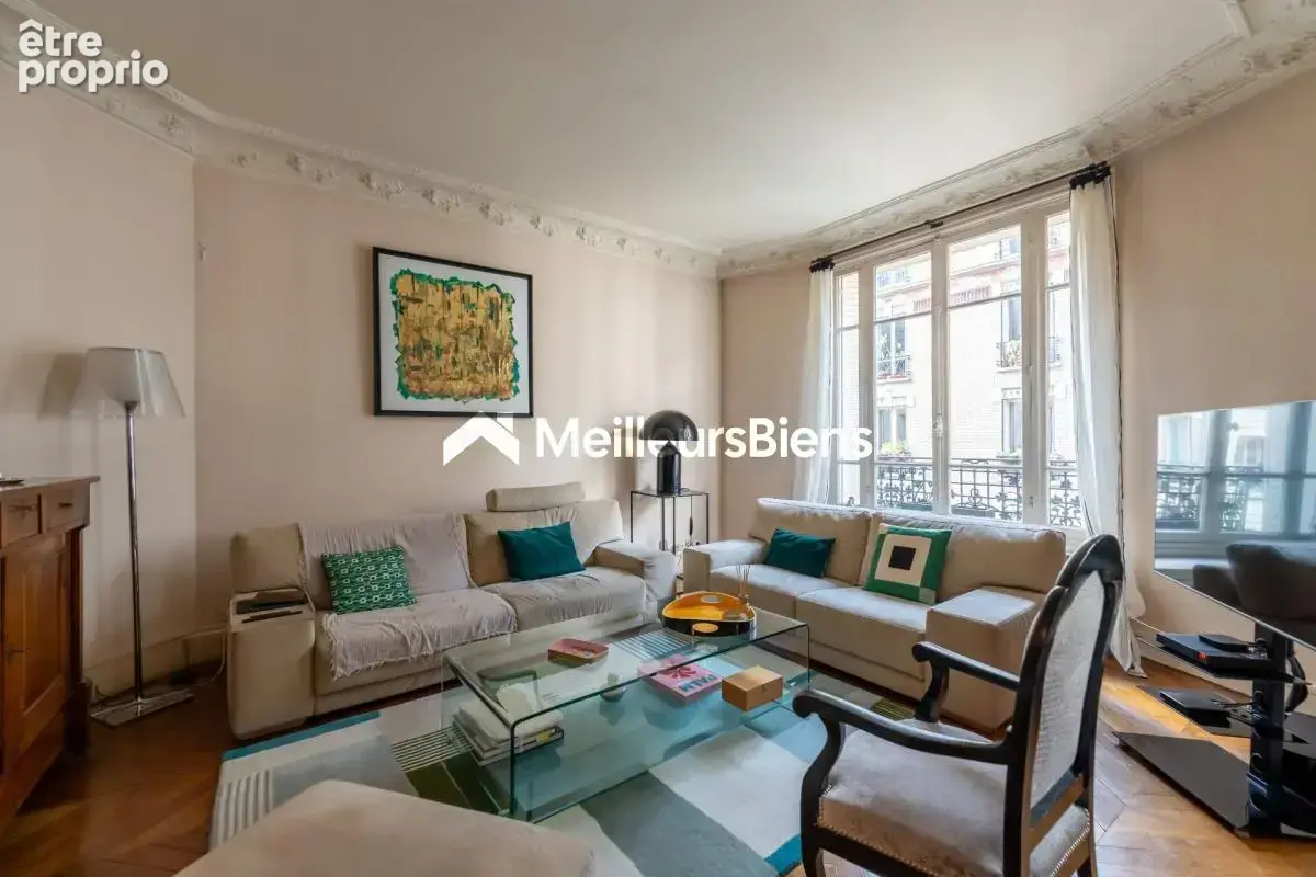 Appartement familial de standing dans un batiment post hausmannien - photo 9