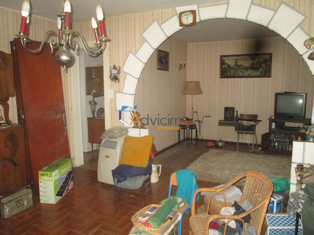 Maison à FROIDECONCHE