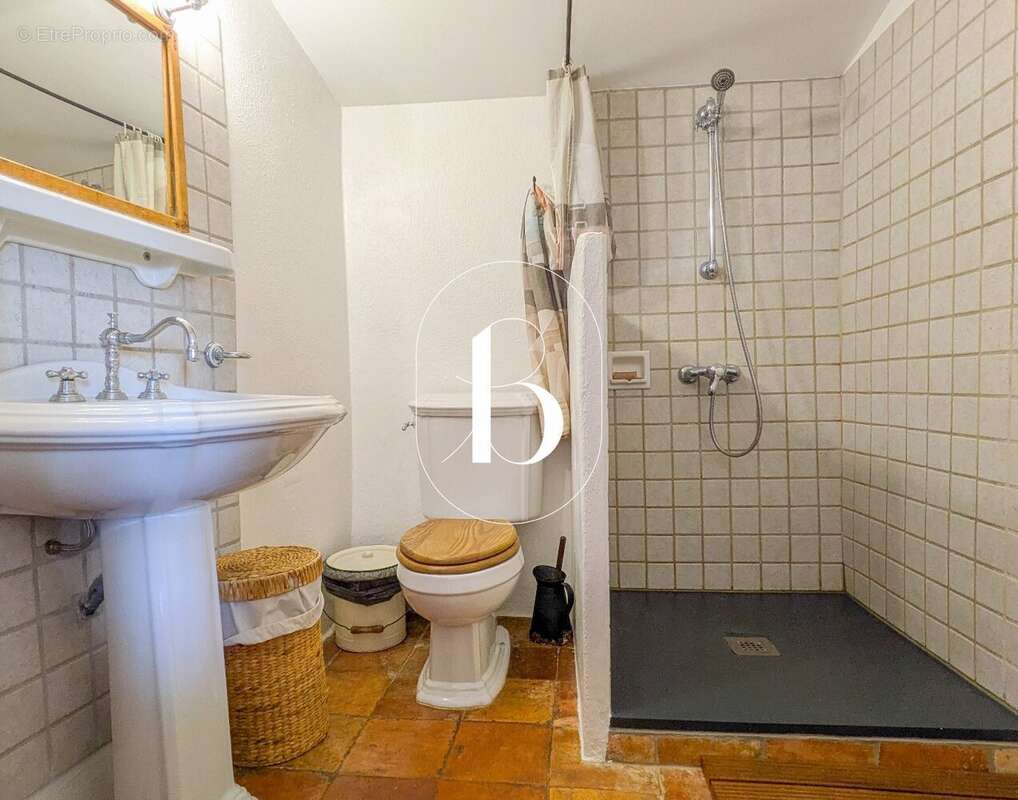 Maison à ORGNAC-L'AVEN