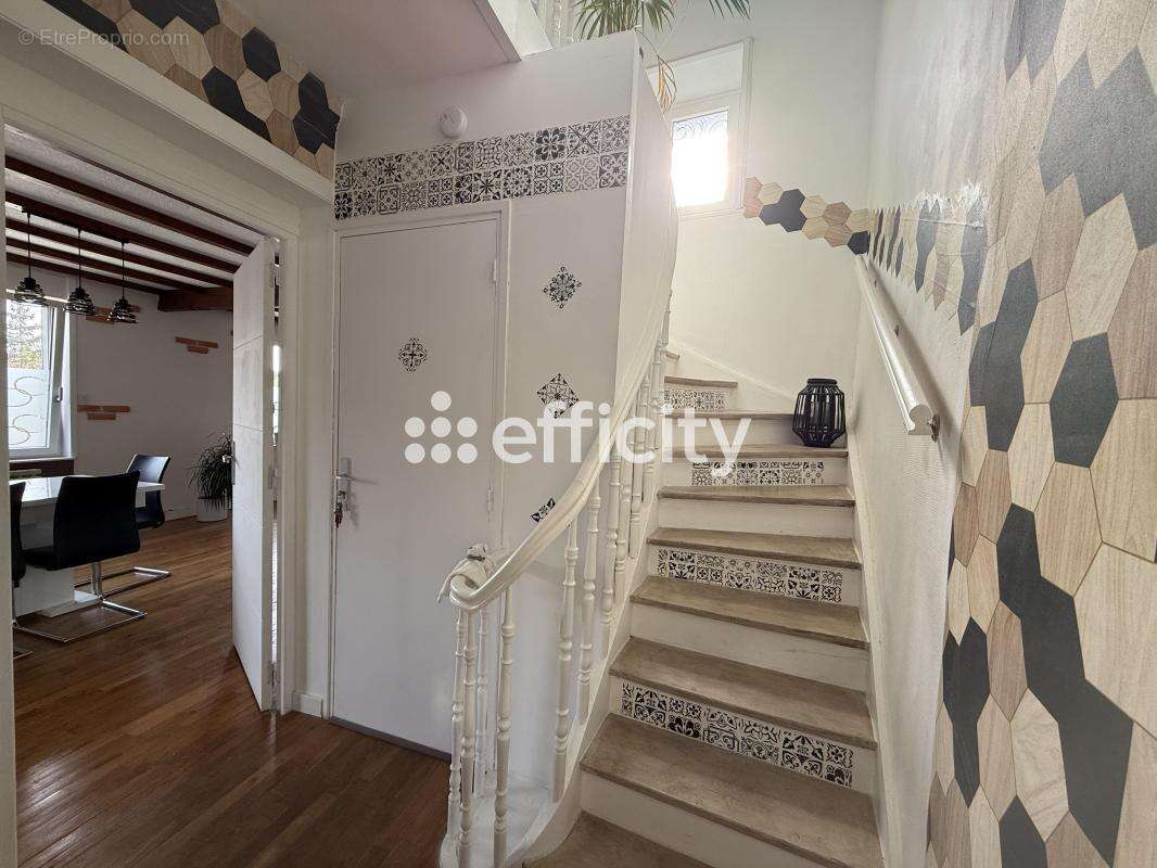 Appartement à PREMESQUES