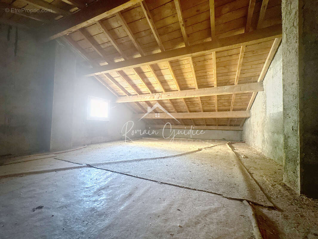 Maison f4 95 m2 sur le causse noir - photo 17