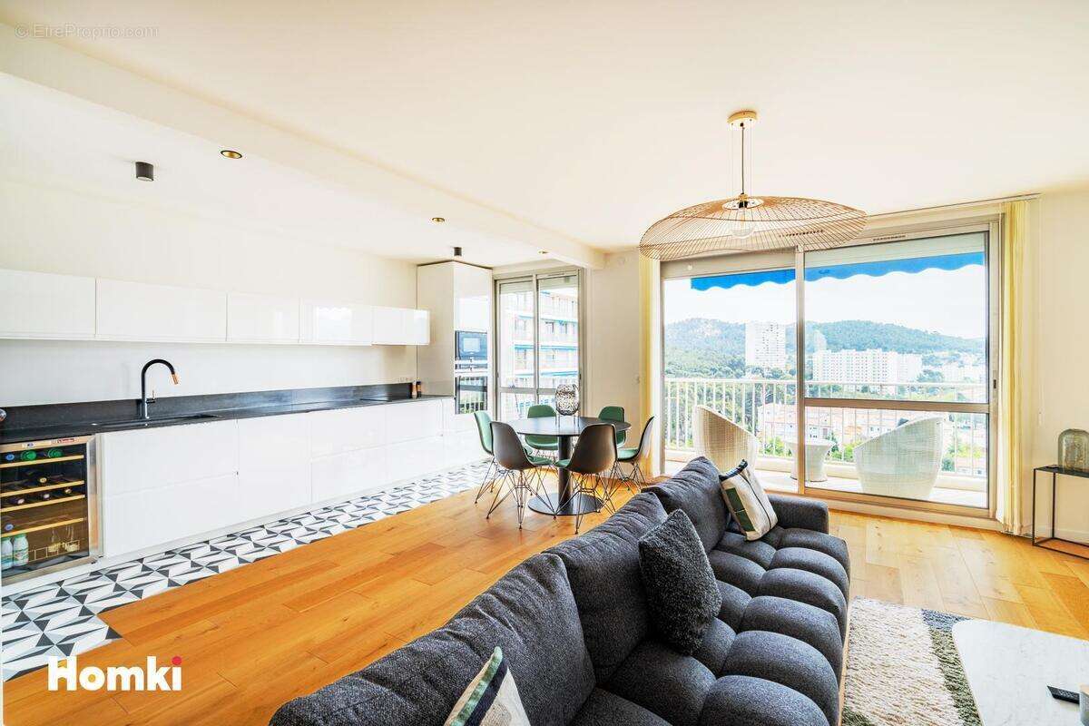 Appartement à MARSEILLE-9E