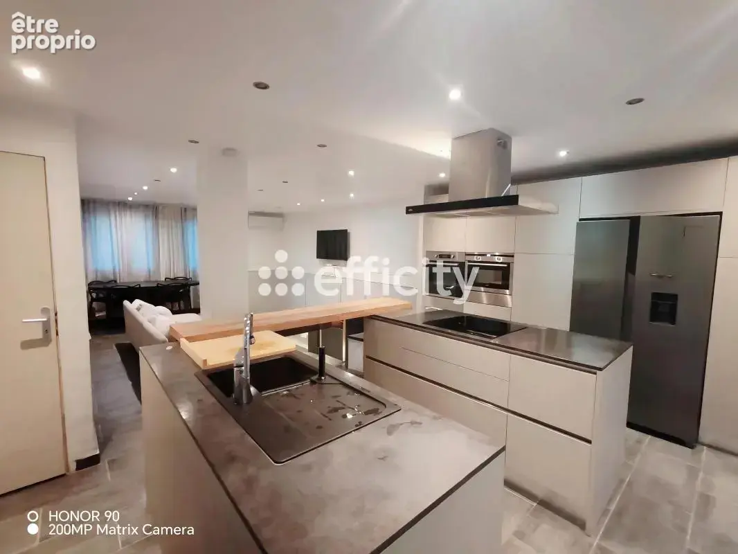 Maison 5 pièces 130 m² à vendre à Marseille-15e (13015) - photo 4