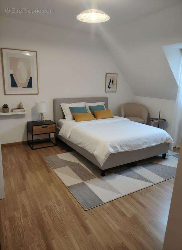 Nord Vendome, pavillon tout confort sur terrain 1,5 ha et dépendances - photo 12