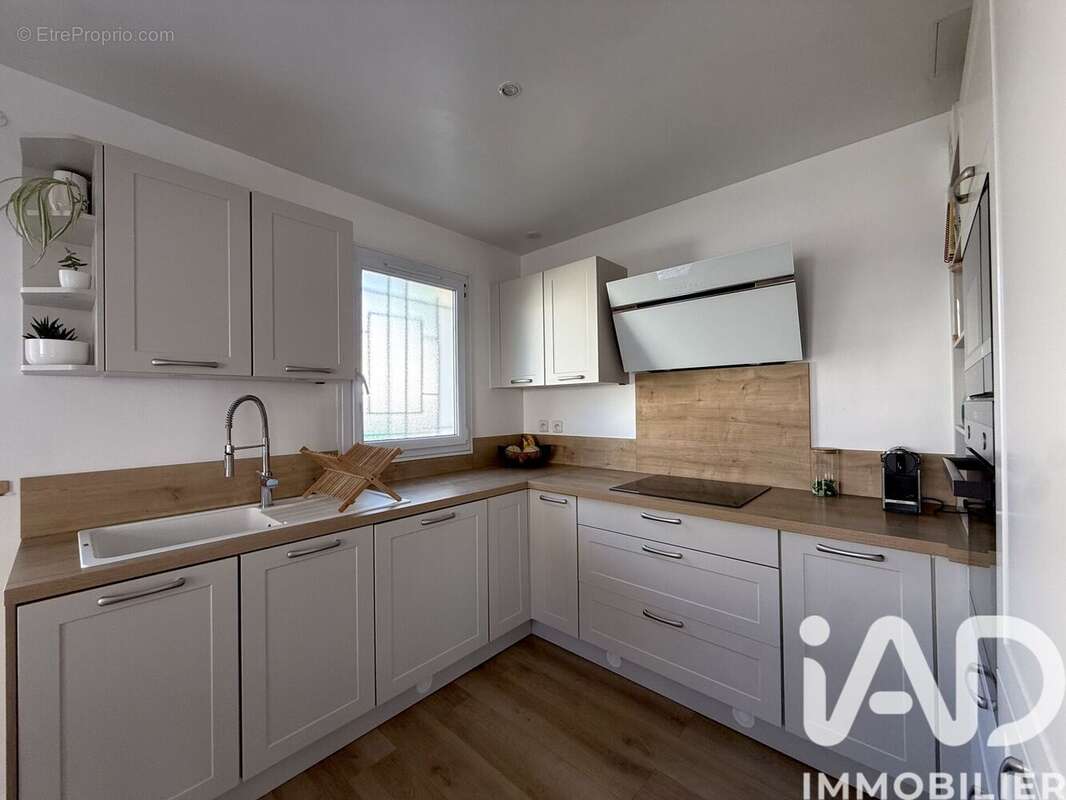 Photo 4 - Maison à VILLECRESNES