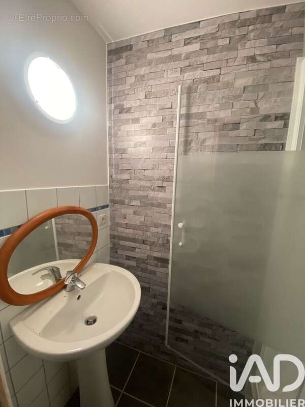 Maison 177 m² à Saint-Jean-La-Vetre  - photo 6