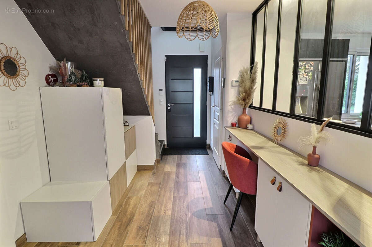 Maison à LES BREVIAIRES