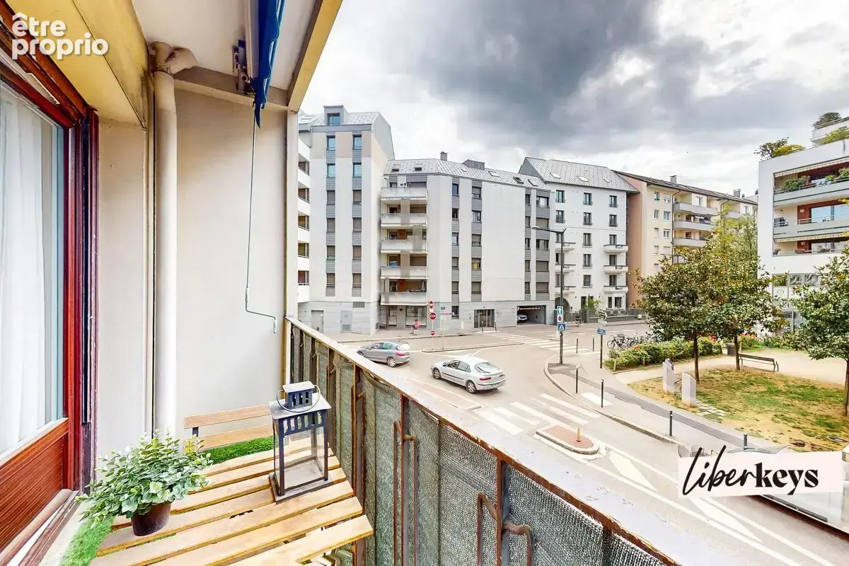 A VENDRE T3 DE 48 M2 - 2 Avenue De Chevêne 74000 ANNECY. - - photo 18