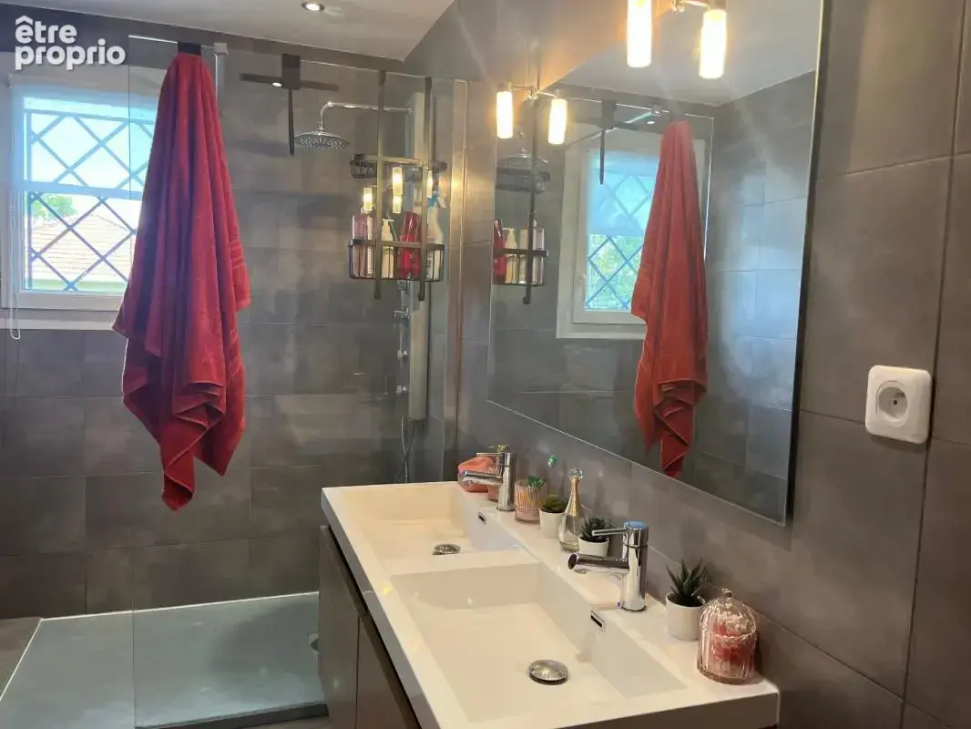 Appartement À Vendre - photo 6