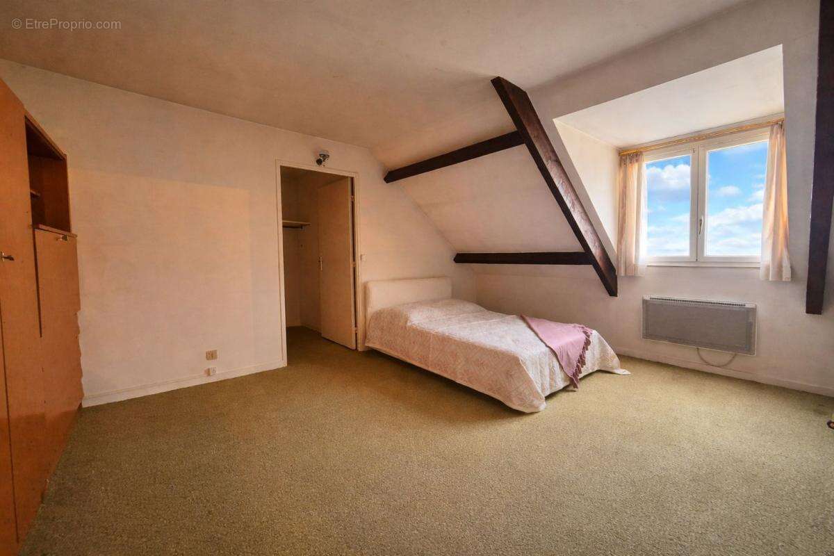Appartement à FEUCHEROLLES