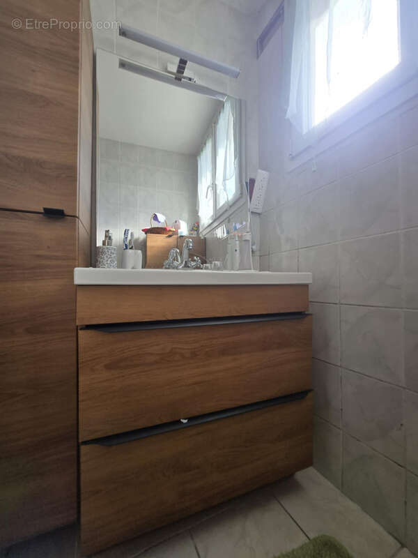 Appartement à FLEURY