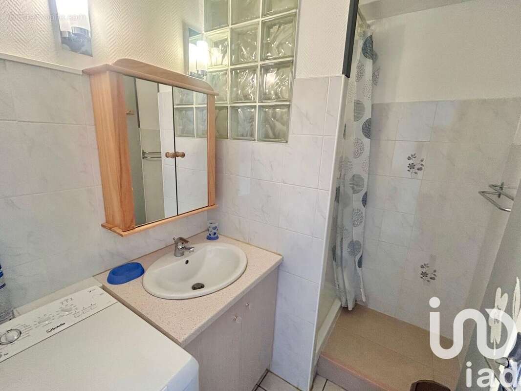 Appartement 28 m² à Amelie-Les-Bains-Palalda  - photo 7