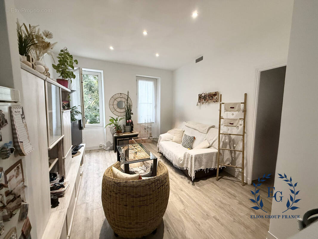 Appartement à MARSEILLE-7E