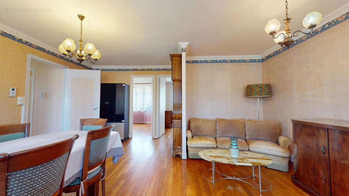 Maison à BOIS-D'ARCY