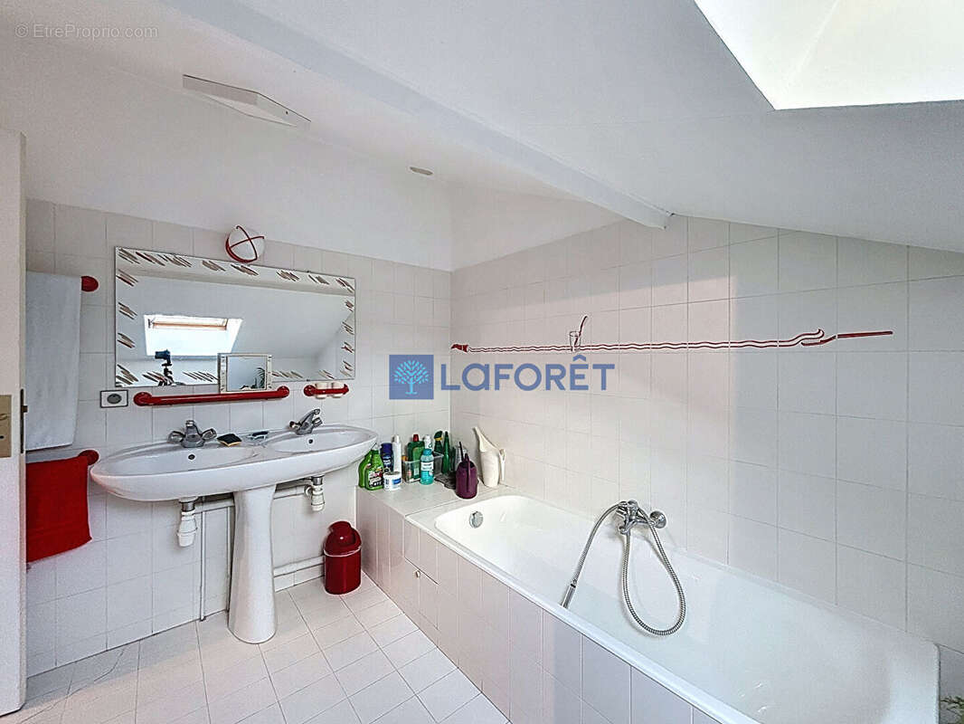 Maison à SAVIGNY-SUR-ORGE