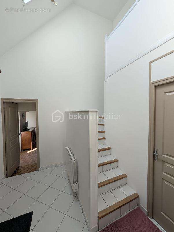 Charme de la pierre et proximité littorale - idéal famille ou secondaire - photo 8