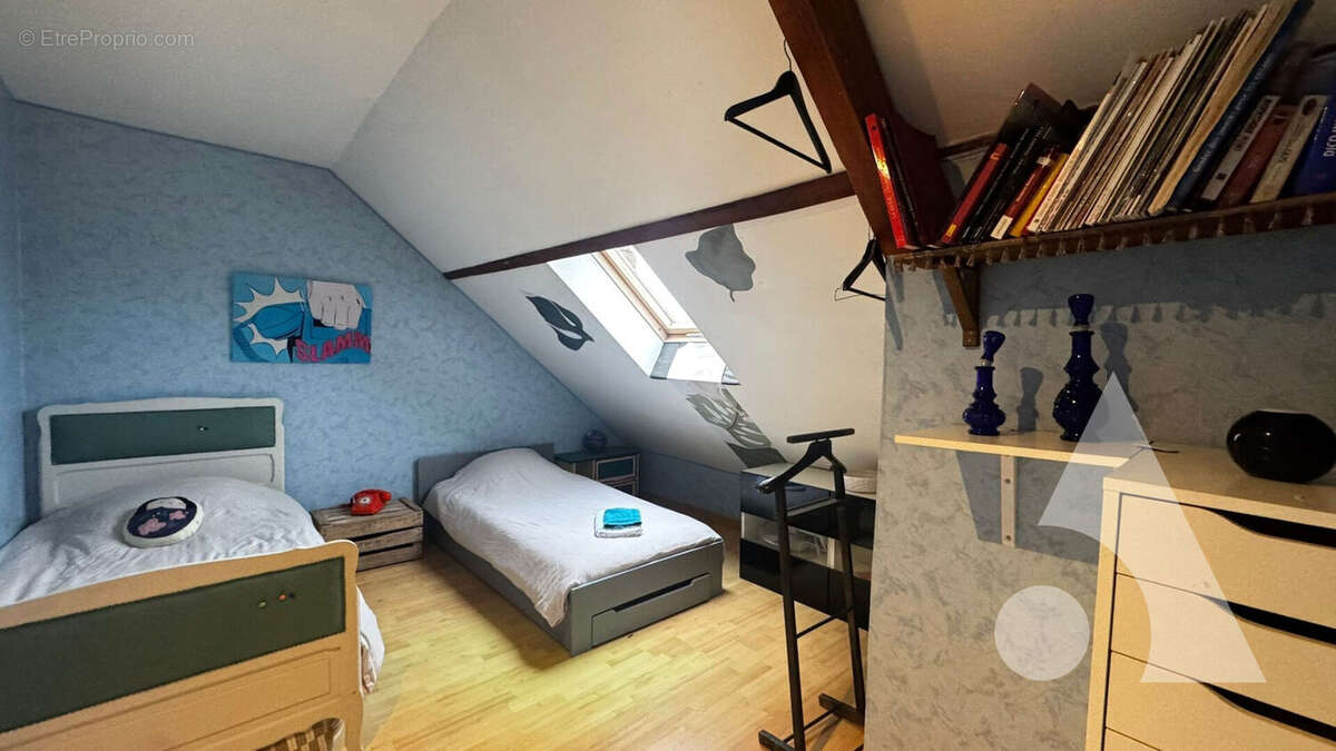 Maison crepy en valois meme 7 chambres avec jardin - photo 11