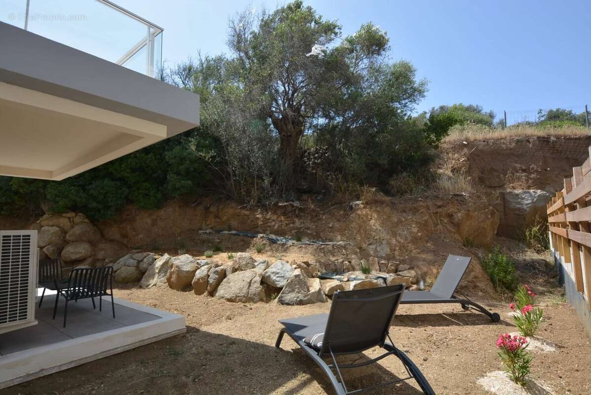 Appartement à L'ILE-ROUSSE