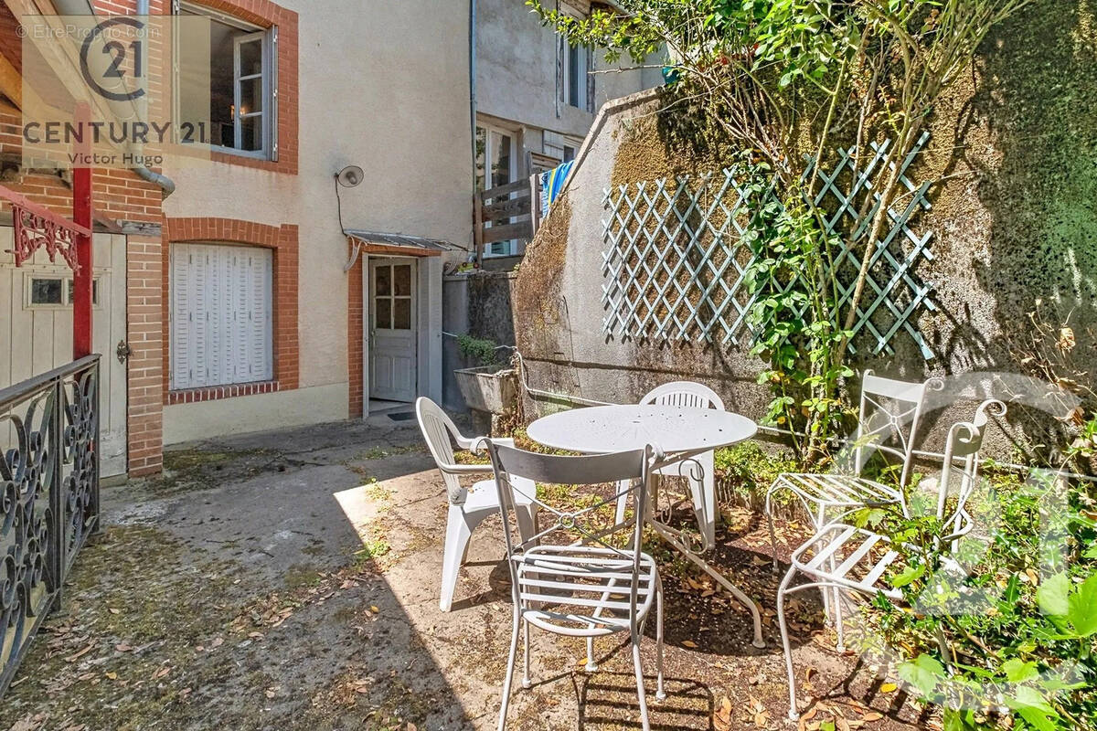 Maison à BELLAC
