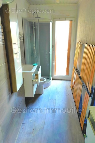 Maison à SAINT-LAURENT-DE-LA-SALANQUE