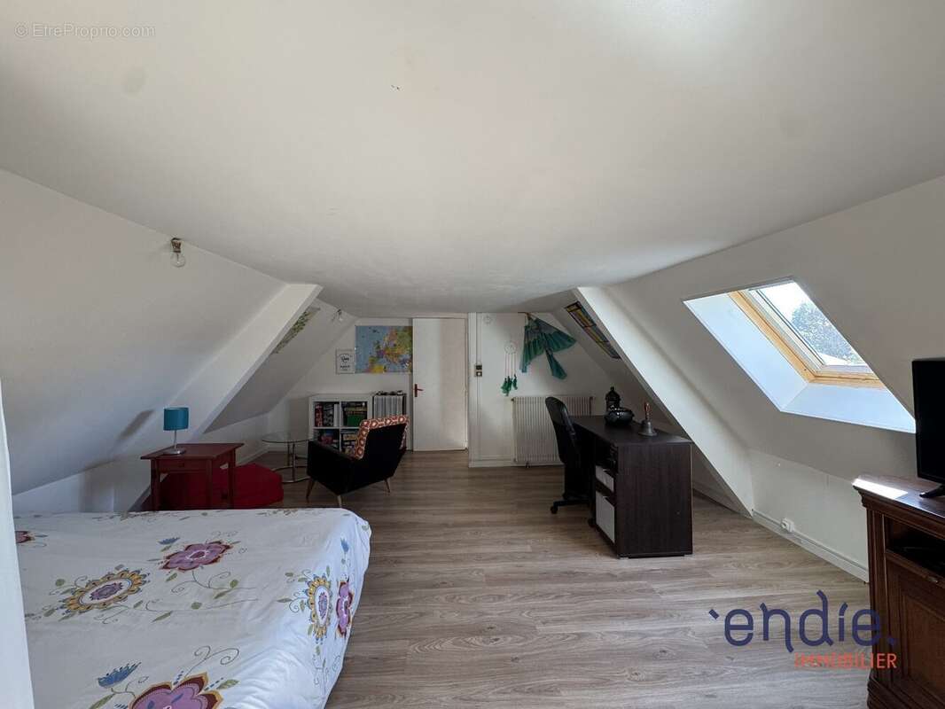 Maison à CLINCHAMPS-SUR-ORNE