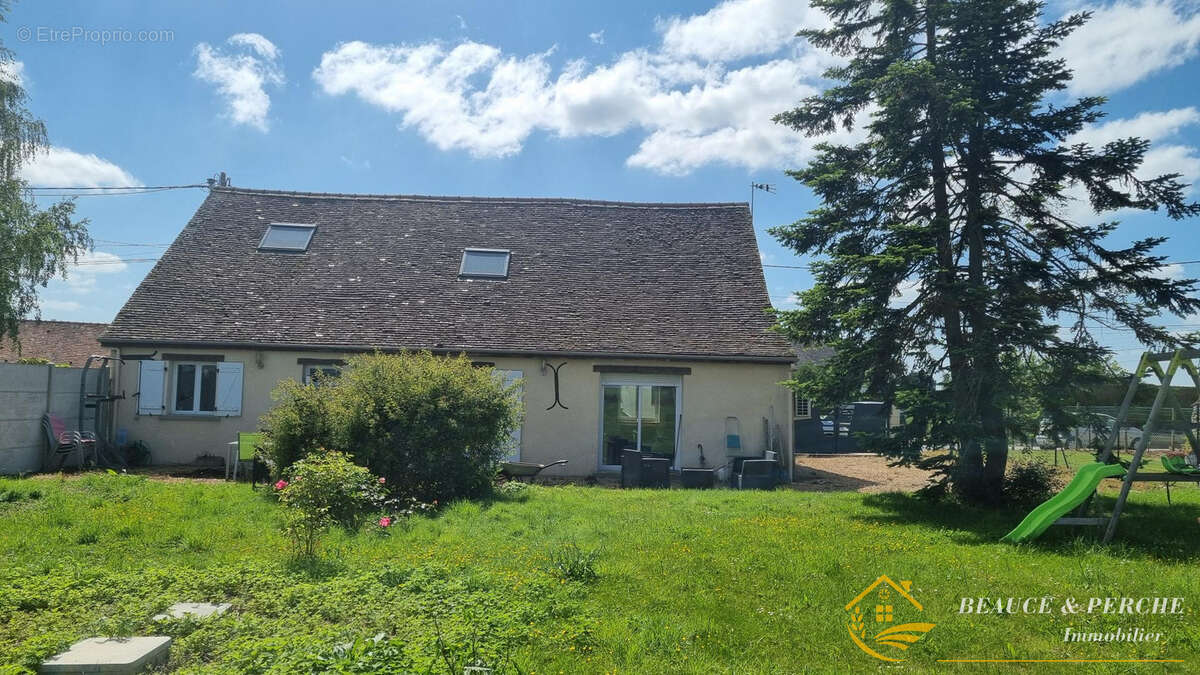 Maison à ILLIERS-COMBRAY