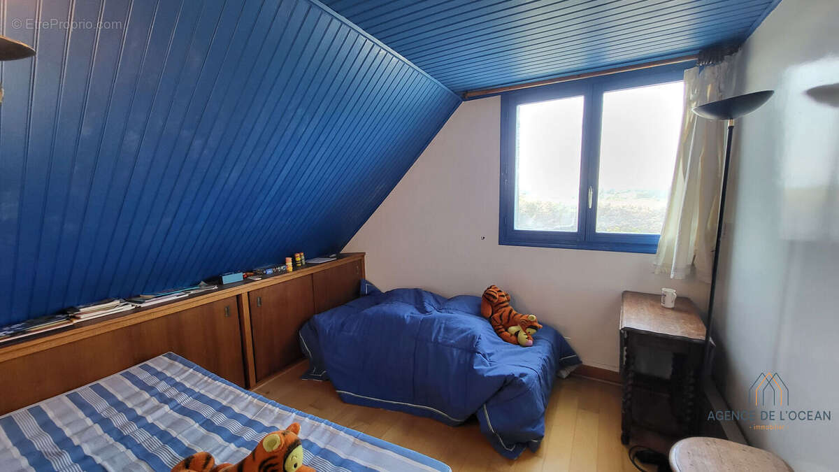 Maison 250 m² - LE PALAIS - photo 10