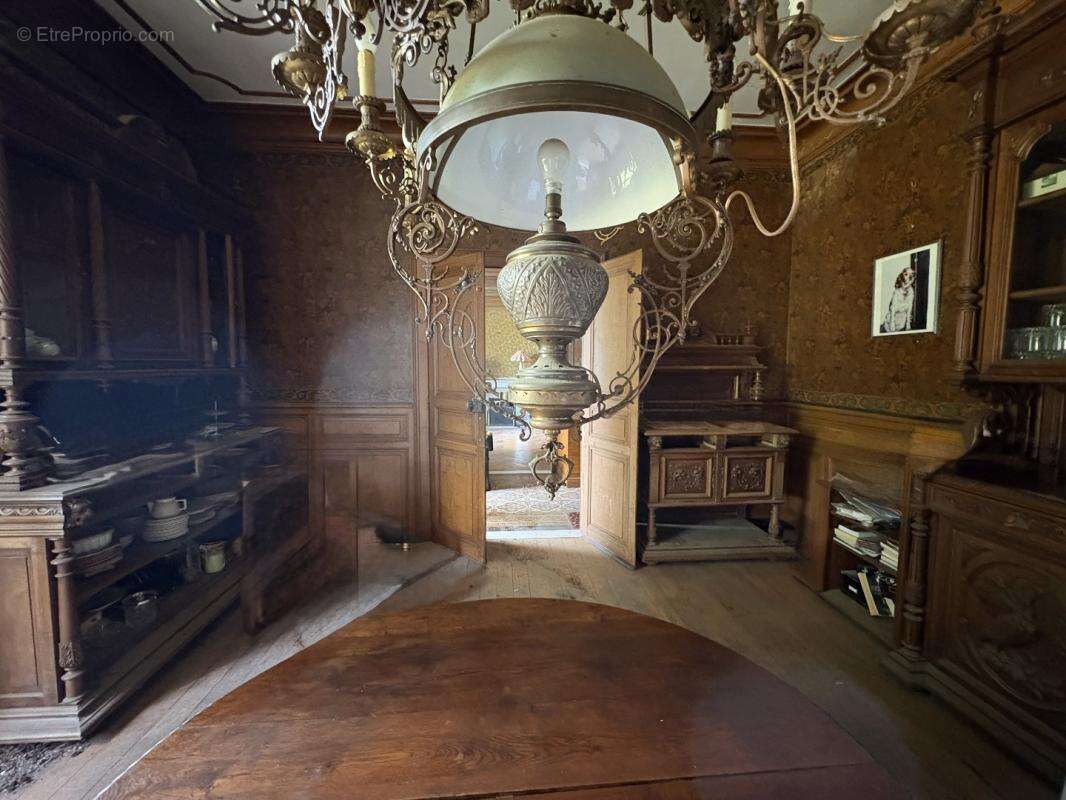 Maison à TEISSIERES-DE-CORNET