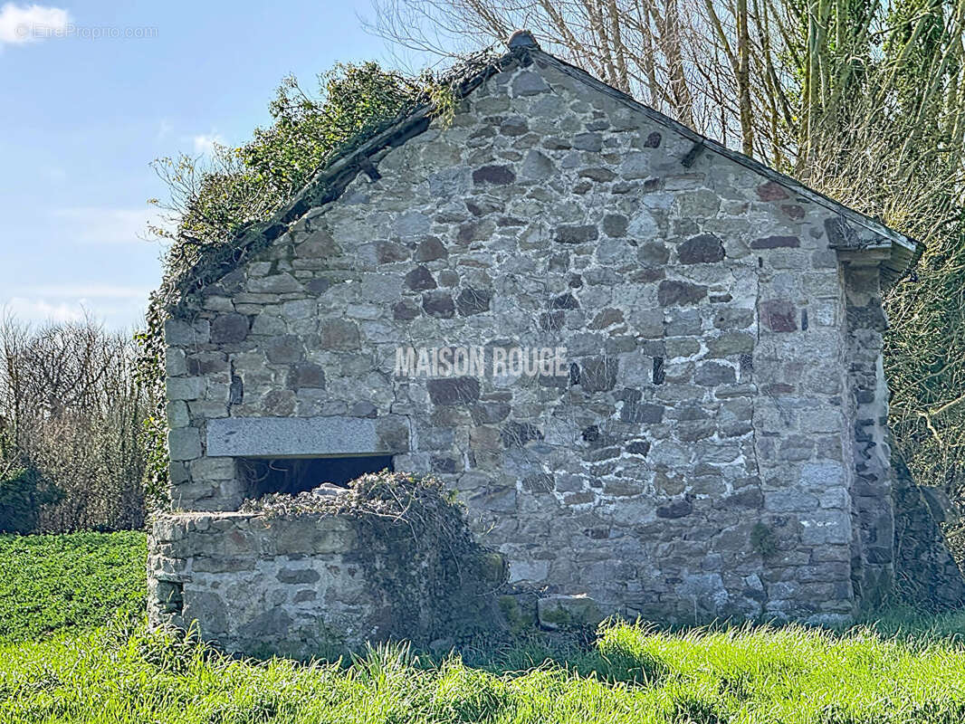 Ancien corps de ferme  en pierres proche baie du Mont St Michel - photo 26