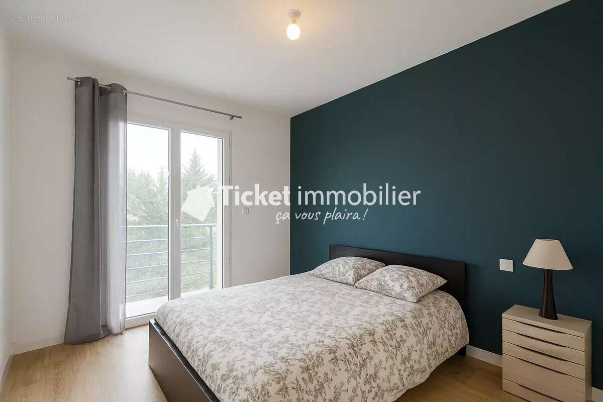 Maison à MONTBARTIER