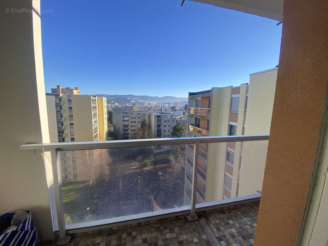 Appartement à SAINT-ETIENNE