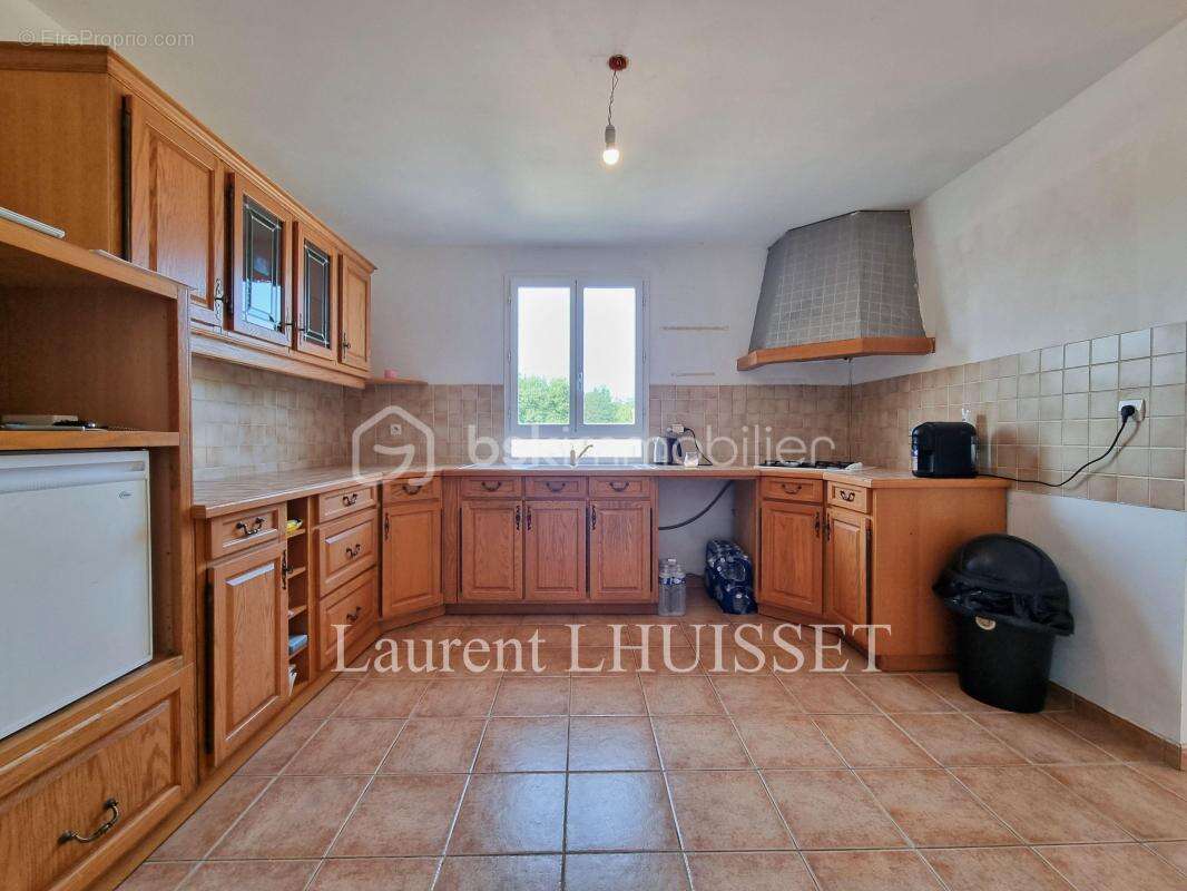 Maison à NEUVY-EN-SULLIAS