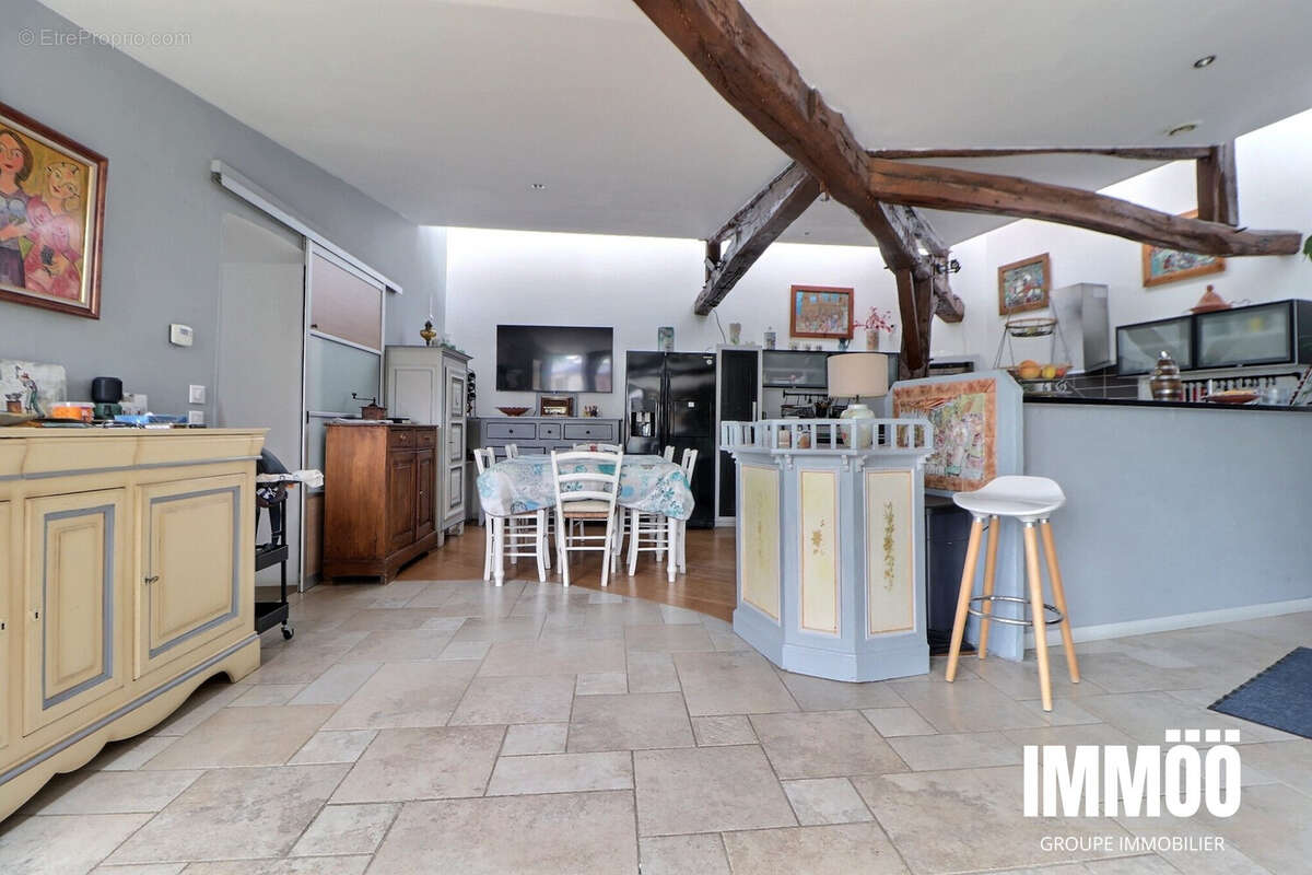 Maison 280 m² à Grainville-La-Teinturiere  - photo 6