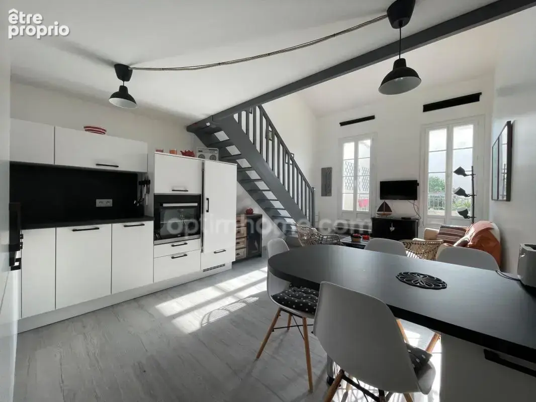 Appartement Coeur de  Saint Martin de Ré  avec une  terrasse 17410 - photo 6