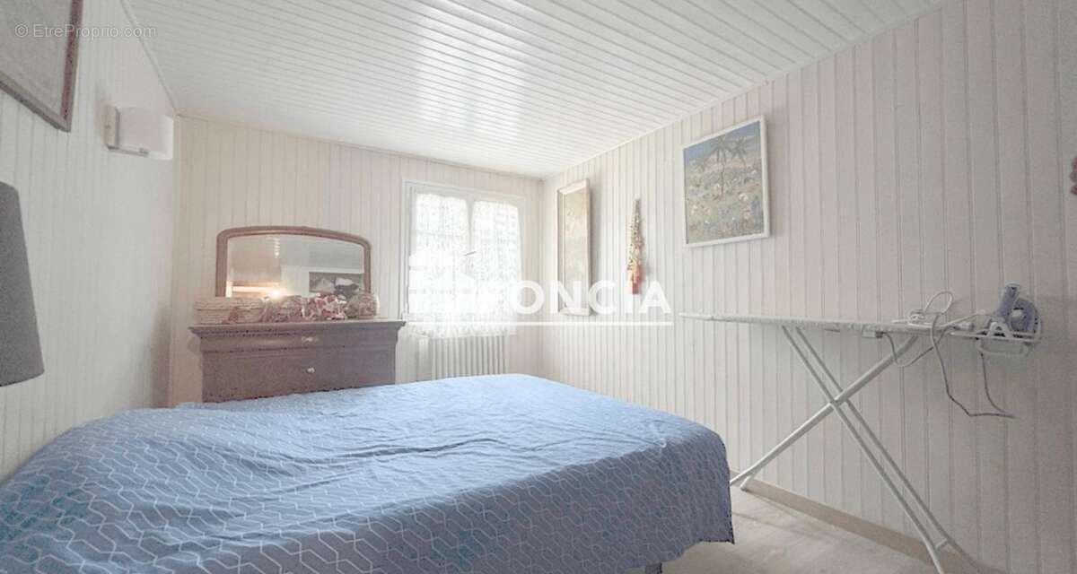 CAPBRETON CENTRE - Maison de caractère "années 40" avec jardin arboré de 618m² - photo 11