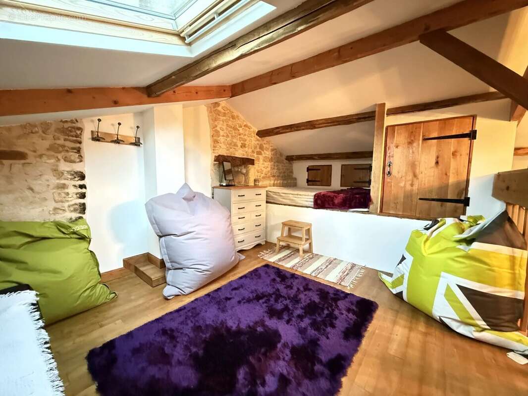 Maison à SAUZE-VAUSSAIS