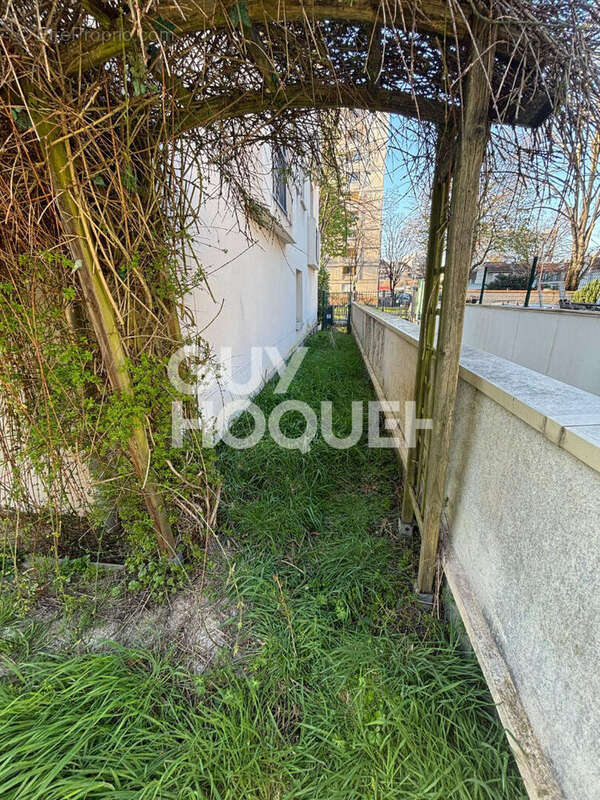Appartement à THIAIS