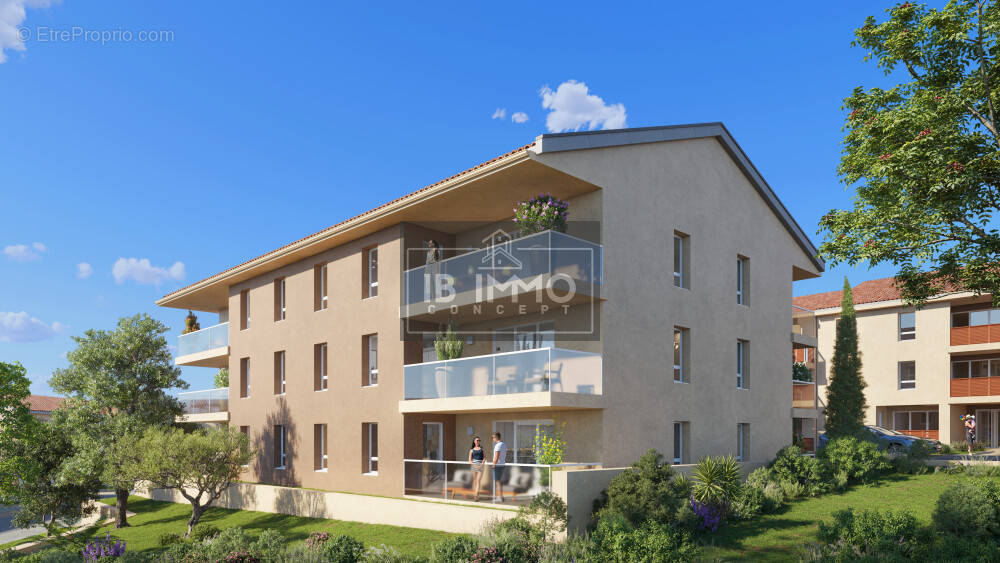 Appartement à PUGET-SUR-ARGENS