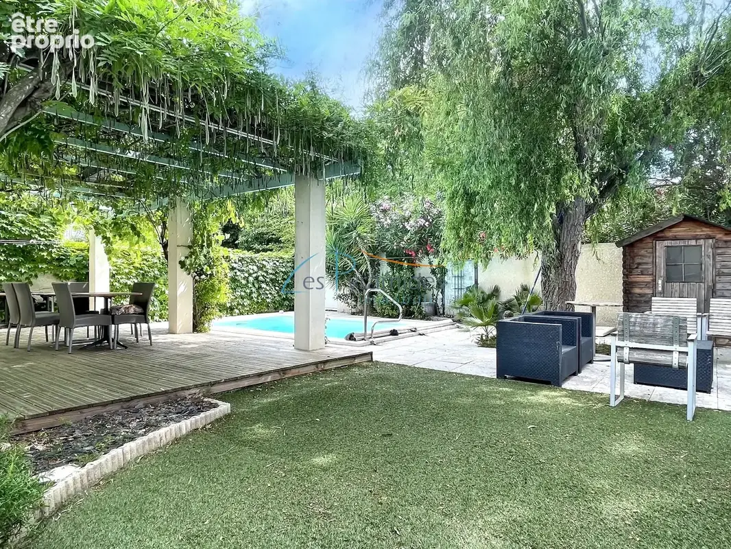 La Grande Motte - Villa 4 pièces avec piscine et garage - photo 2