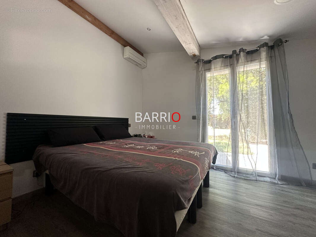 Maison à SAINT-CYPRIEN