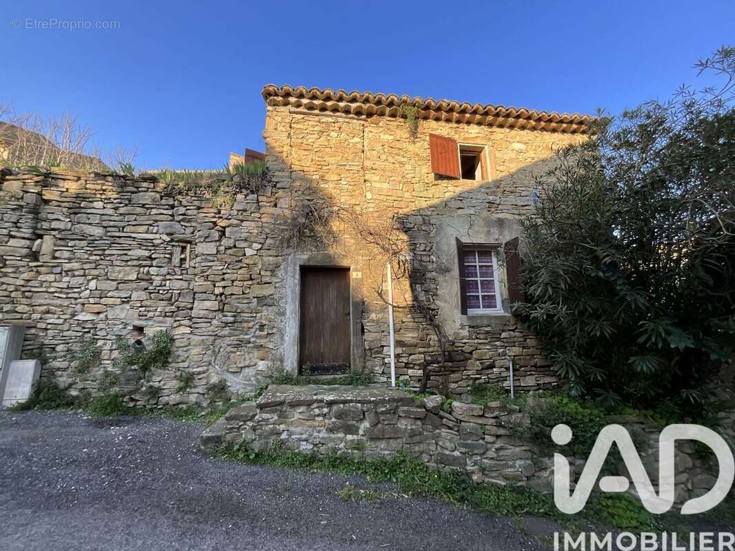 Maison 57 m² à Saint-Etienne-De-L'olm  - photo 2